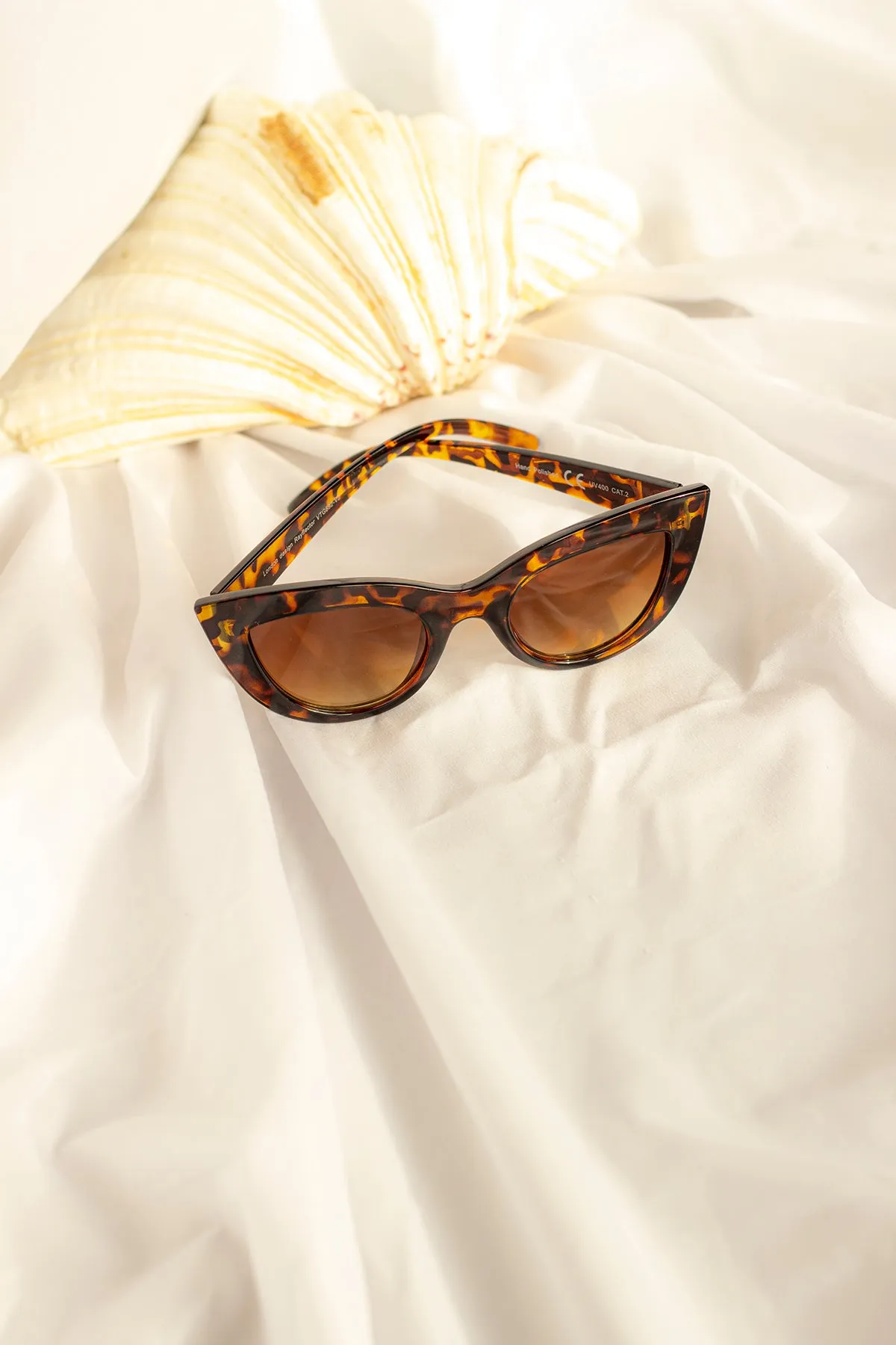 Rounded Super Cat Eye Sunglasses