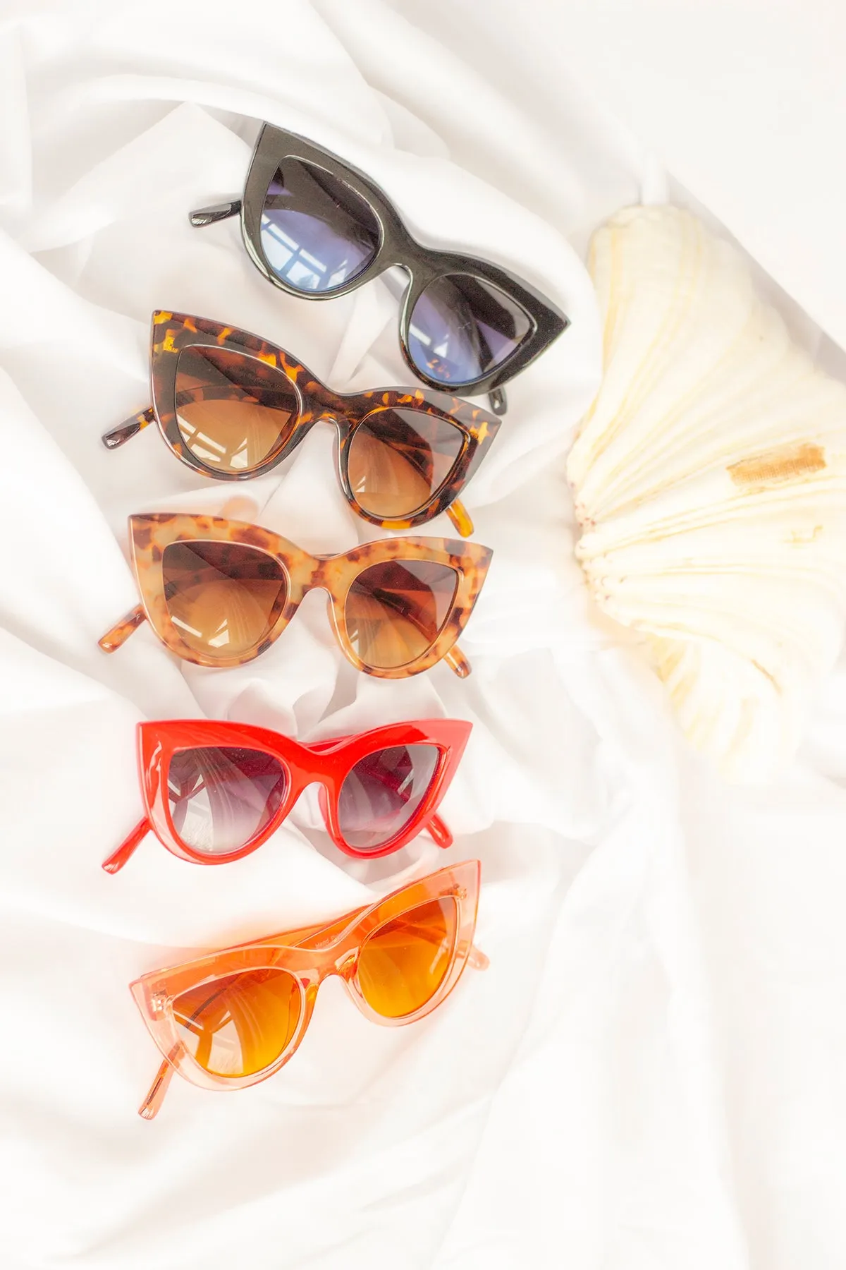 Rounded Super Cat Eye Sunglasses