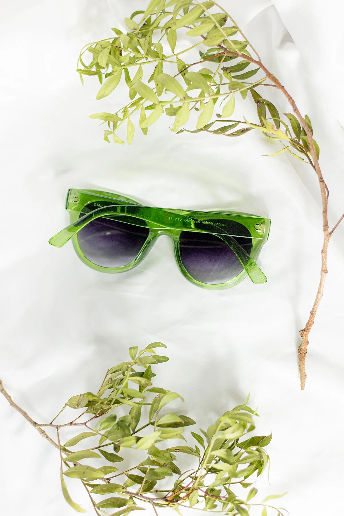 Rounded Top Cat Eye Dish Sunglasses