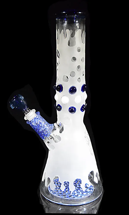 Sandblasted Skull Water Pipe by Phil Sundling & Flip Glass