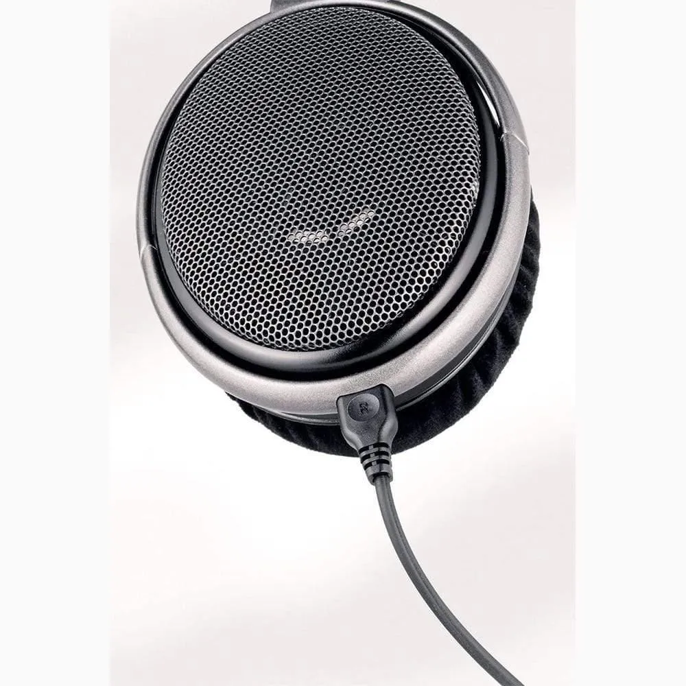 Sennheiser HD 650 Open-Back Audiophile Headphones