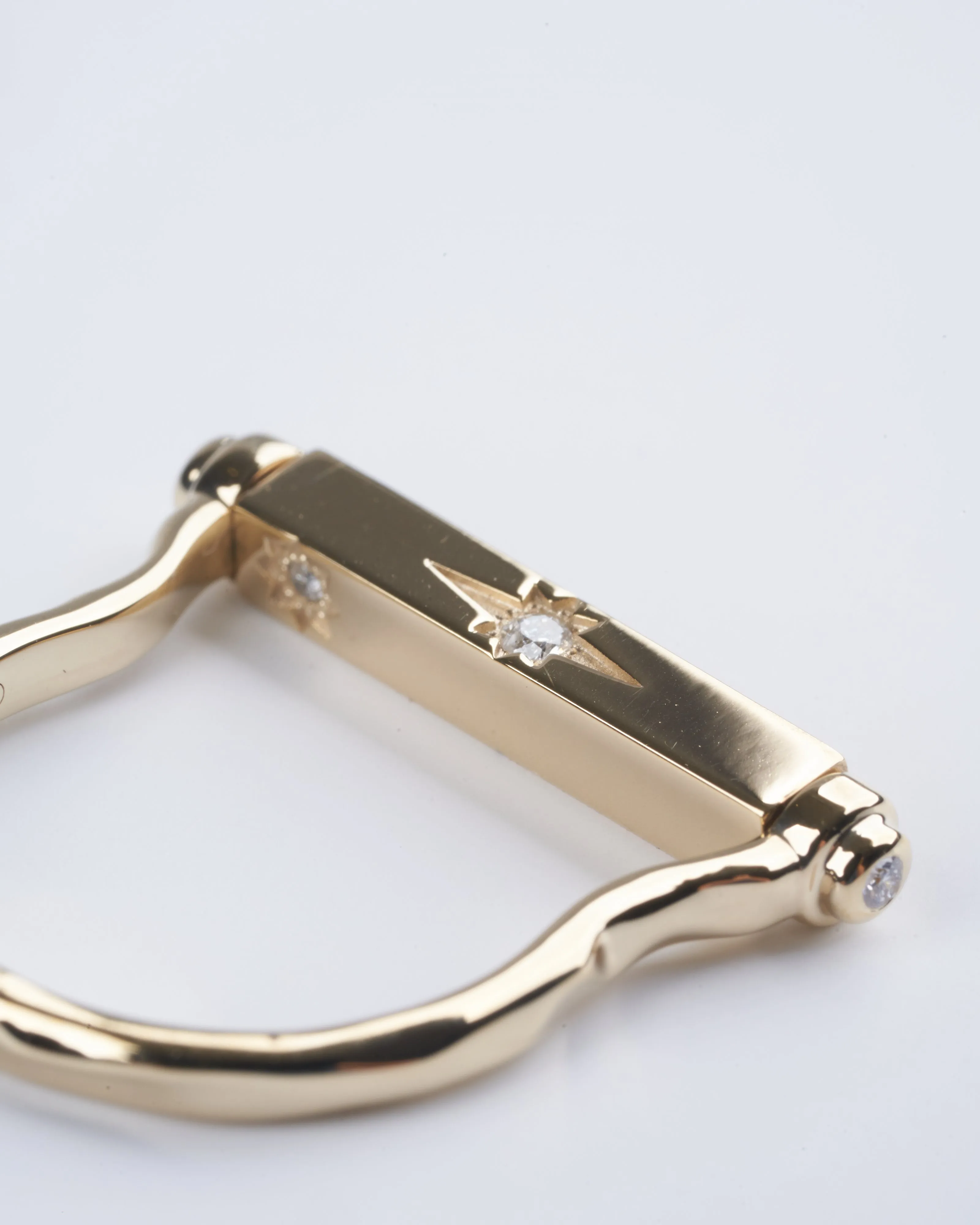 shooting star engravable narrow flip ring - gold/ diamond