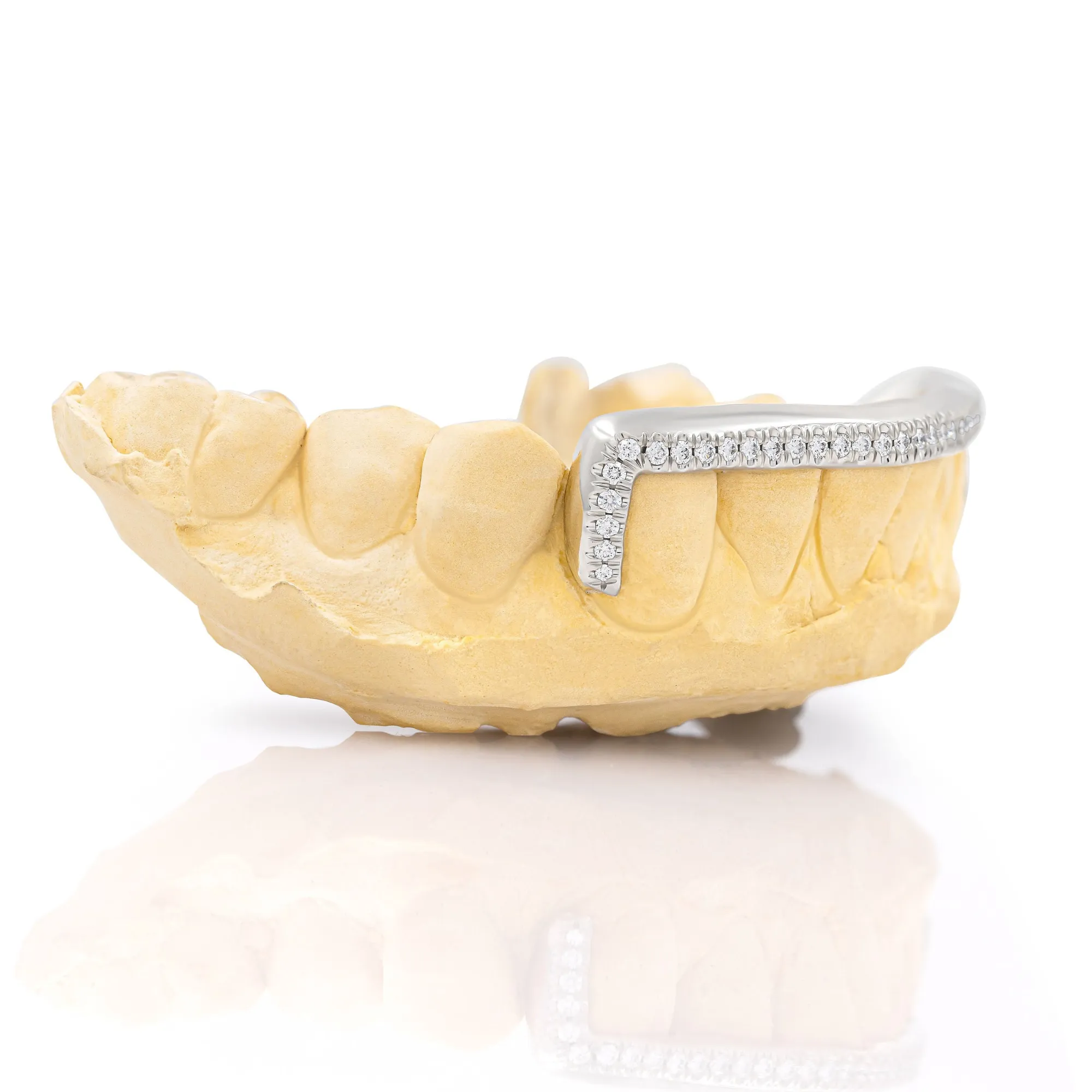 Six Teeth Diamond Bar