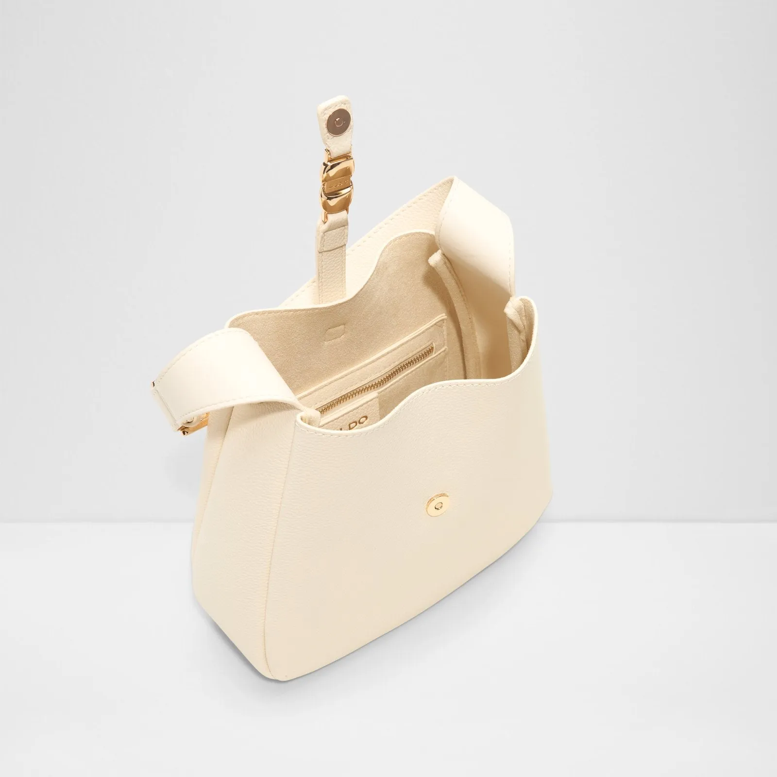 Sofietta / Bucket