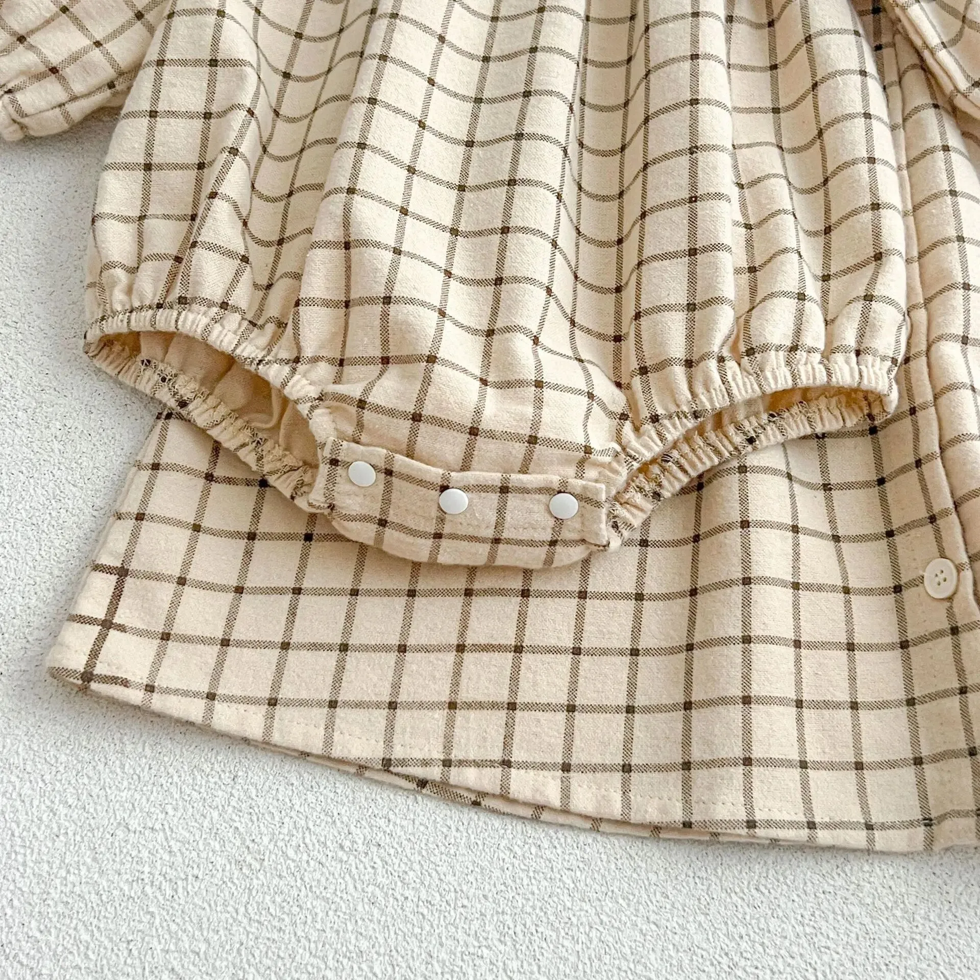 Soft Gingham Romper With Contrasted Collar