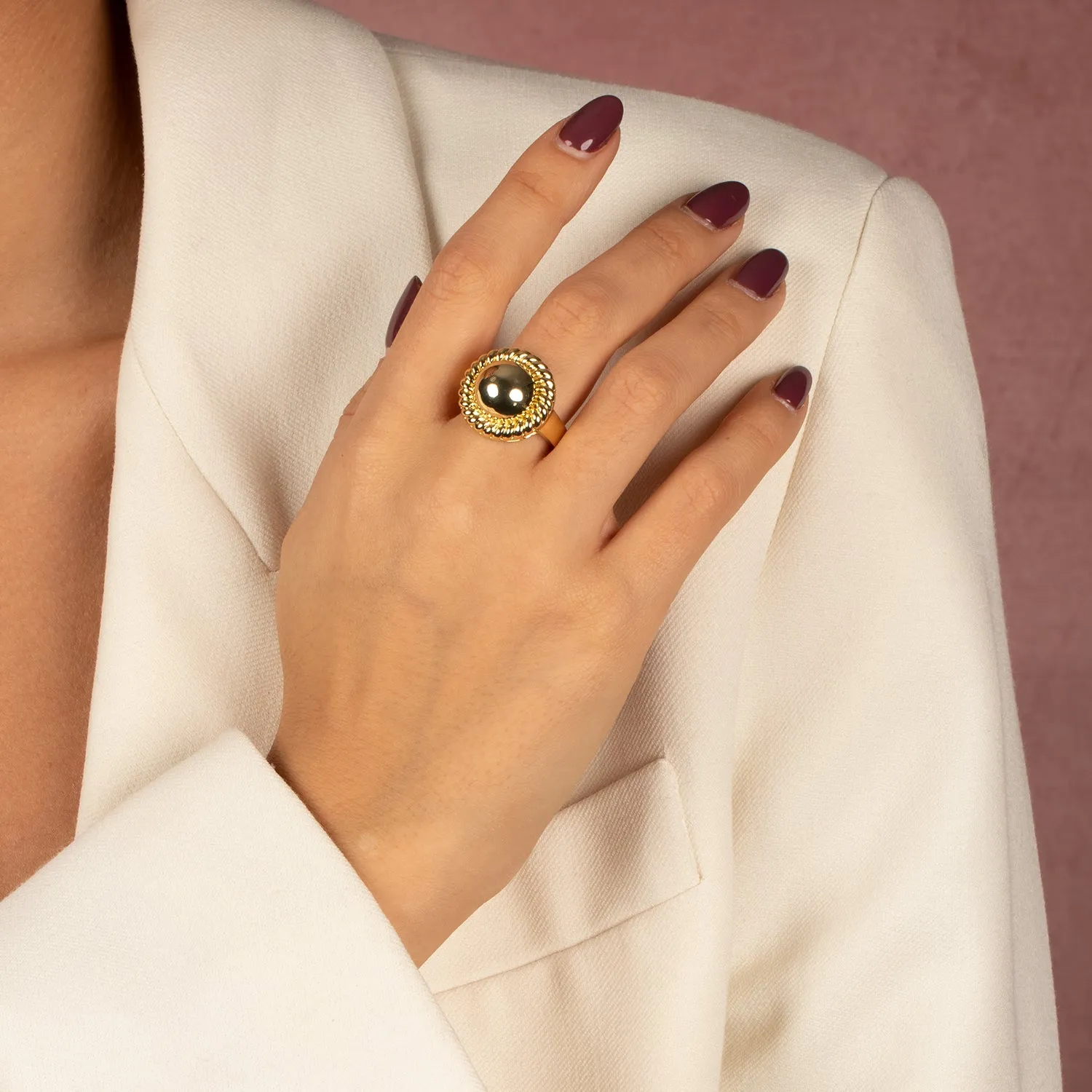 Solid Rounded Rope Statement Ring