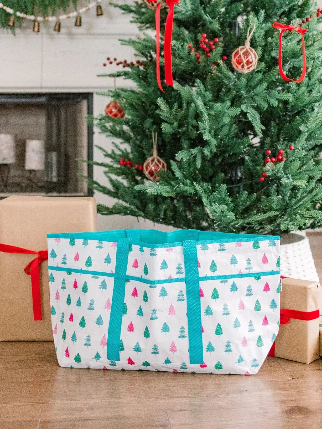 Utility Tote in Trees