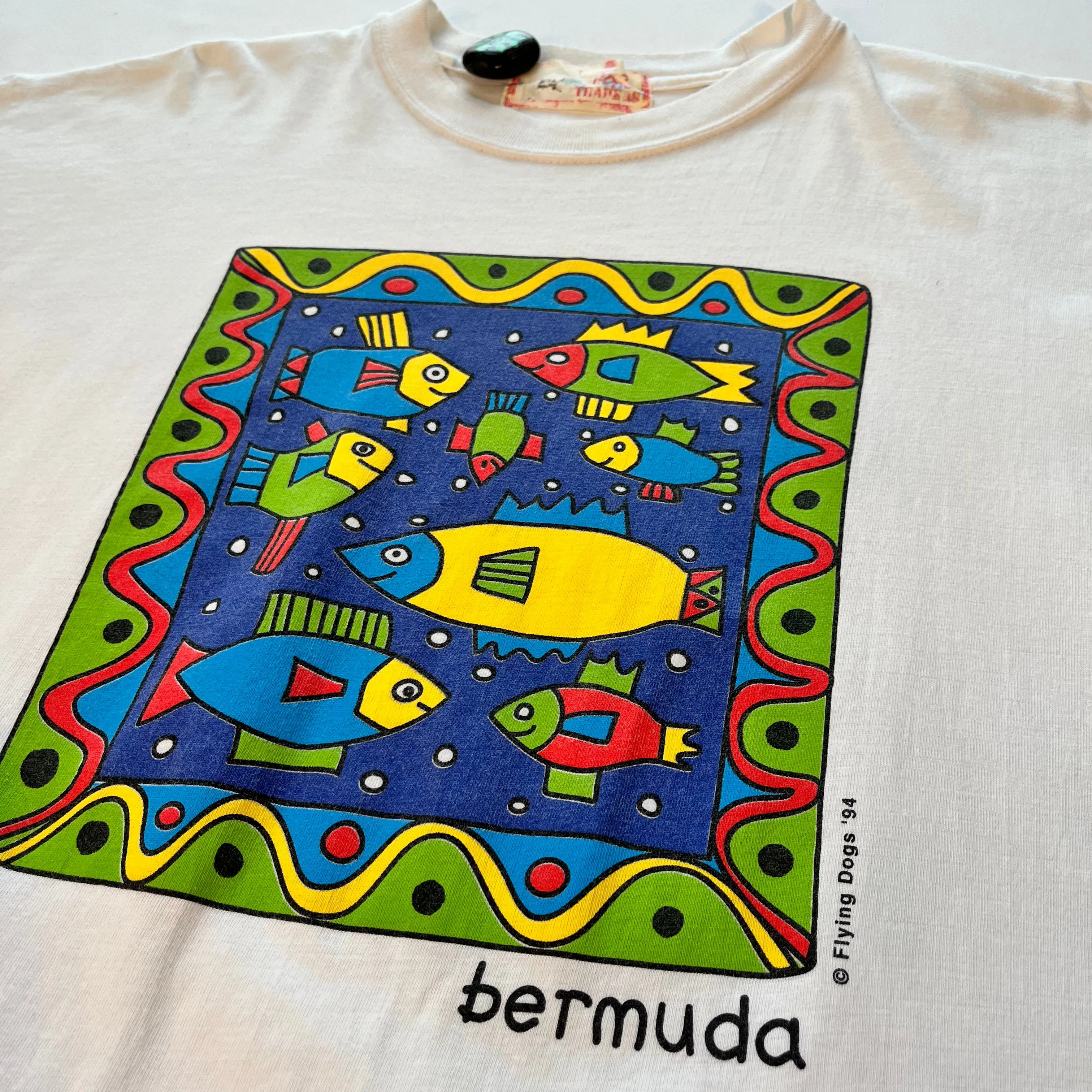 VTG Flying Dogs '94 Bermuda Fish Graphic Art Tee - White