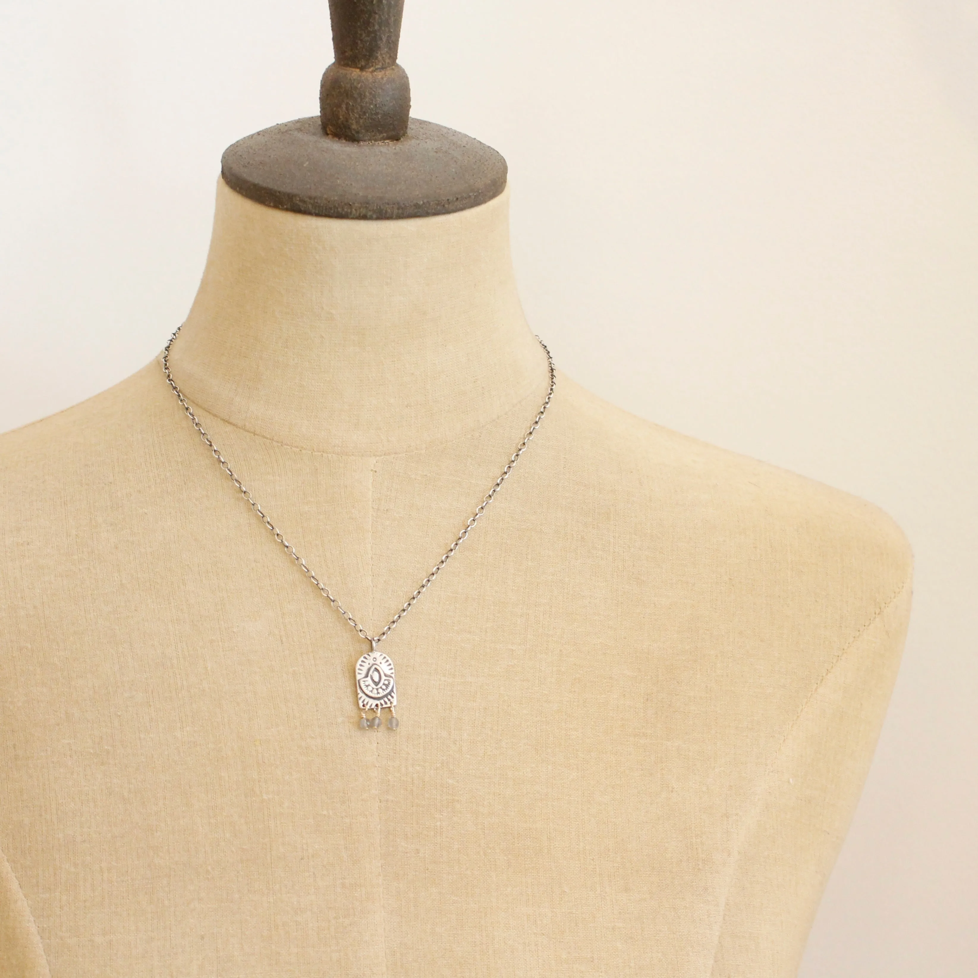 Wanderer Arch Labradorite Necklace