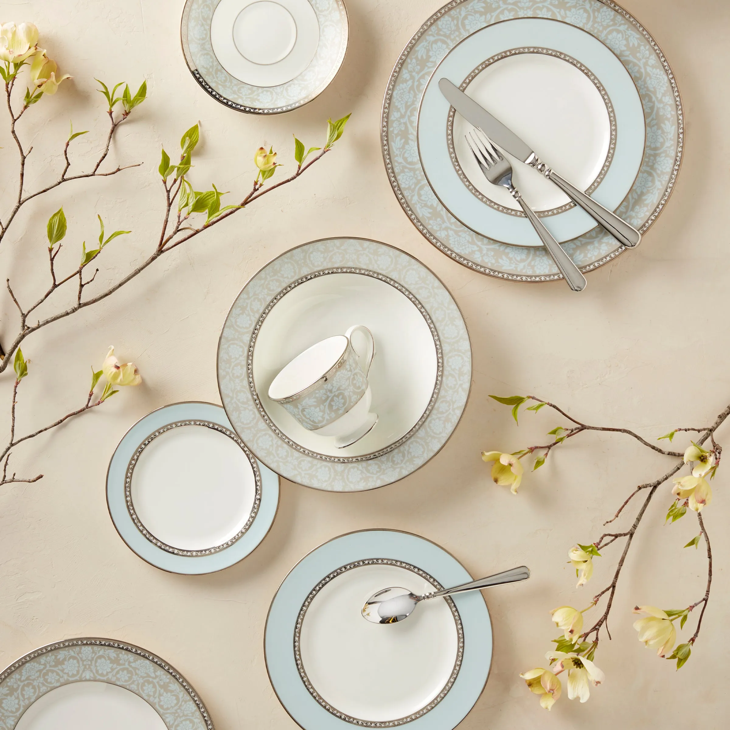 Westmore Rimmed Bowl