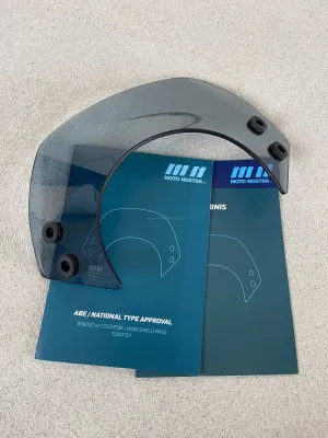 Windshield with black brackets MOTO NOSTRA "OPEN BOX" | Vespa GTS 125-300 HPE (2019-)